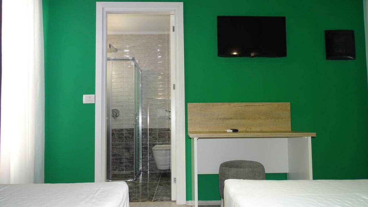 Bistrica Hotel Sarande Ngoại thất bức ảnh