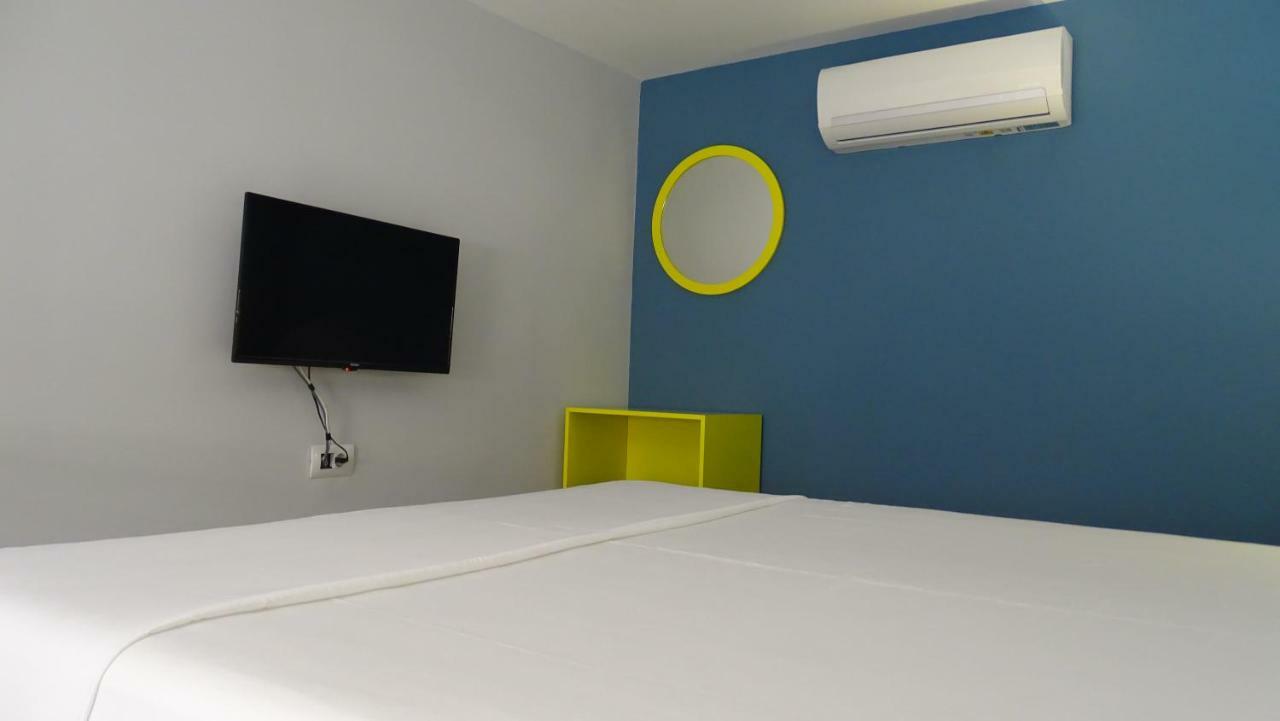 Bistrica Hotel Sarande Ngoại thất bức ảnh