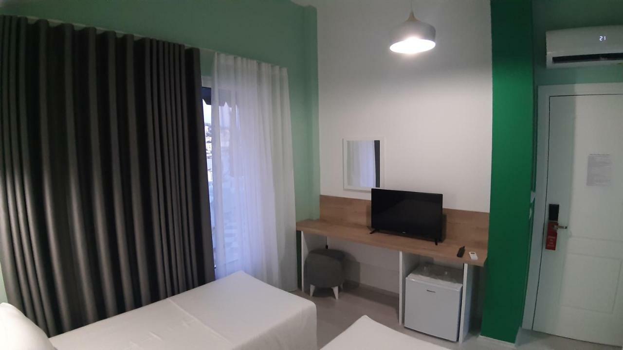 Bistrica Hotel Sarande Ngoại thất bức ảnh